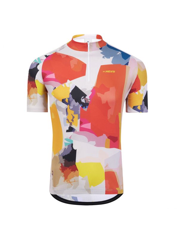 Image of a women's RELAX Fit Cycling Jersey - design for optimal performance and comfort during rides